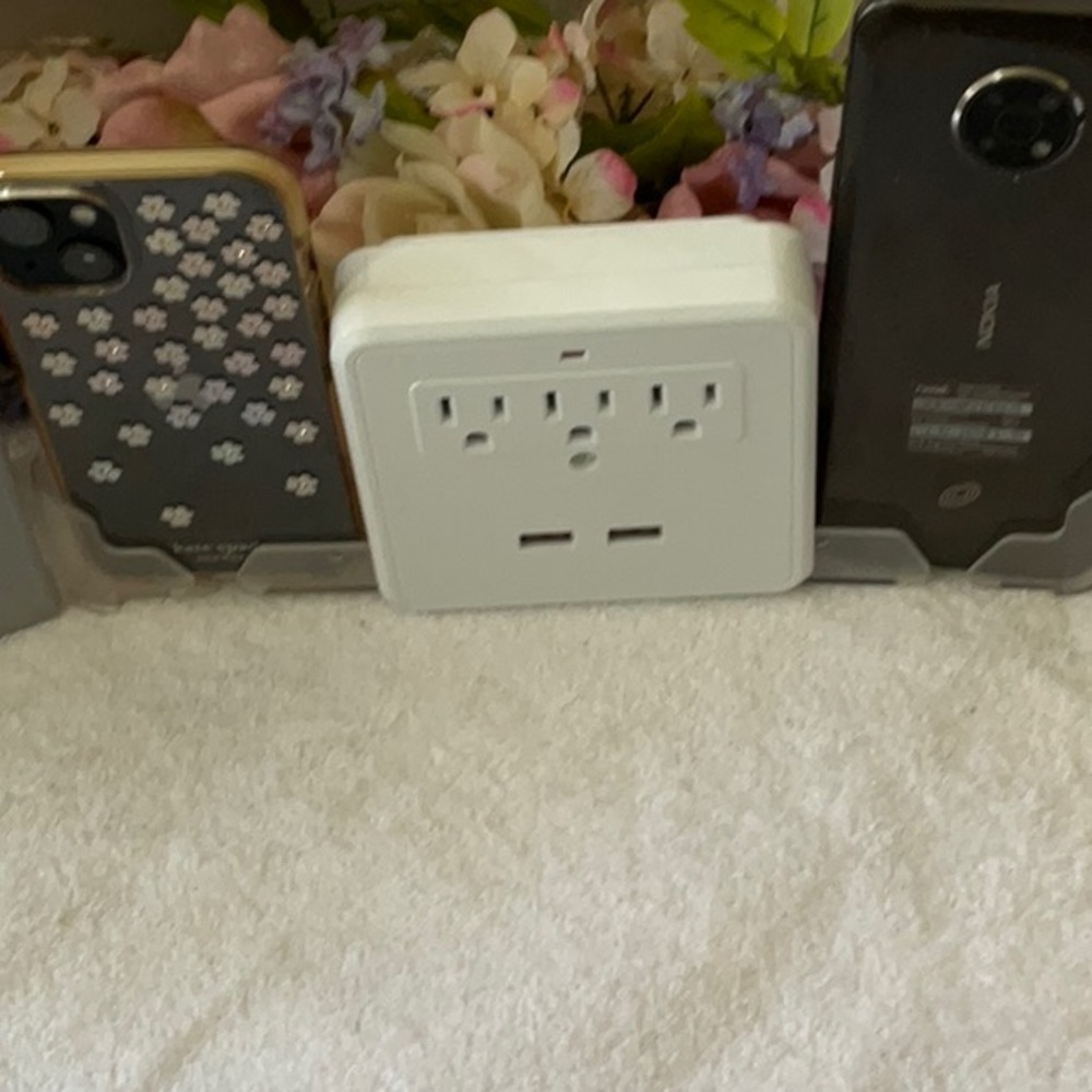 USB POWER PLUG NIB - Picture 2 of 4